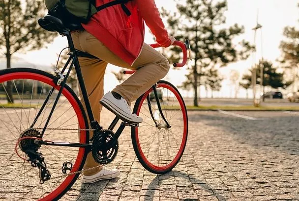 Готовься к лету заранее: пять веских причин купить велосипед