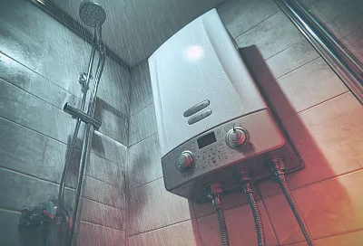 Почему из бойлера капает вода и как не допустить взрыва: объясняет «Добродушный сантехник»