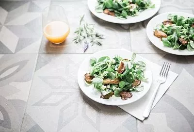 Беременным женщинам его надо есть обязательно: все, что надо знать о пользе базилика