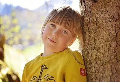 Огурец, лимон и картофель: лучшие народные методы избавления от веснушек