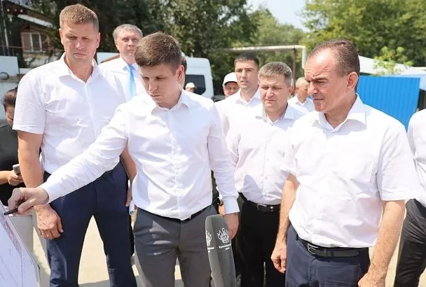Вениамин Кондратьев поручил достроить спорткомплекс на улице Мачуги в Краснодаре до 1 июня 2026 года