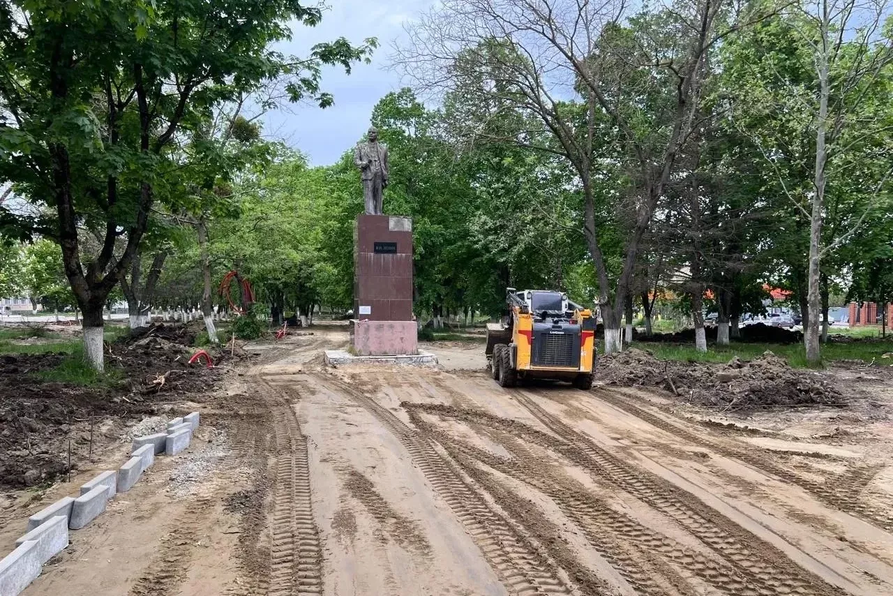 Парк в Северском районе начали благоустраивать по нацпроекту