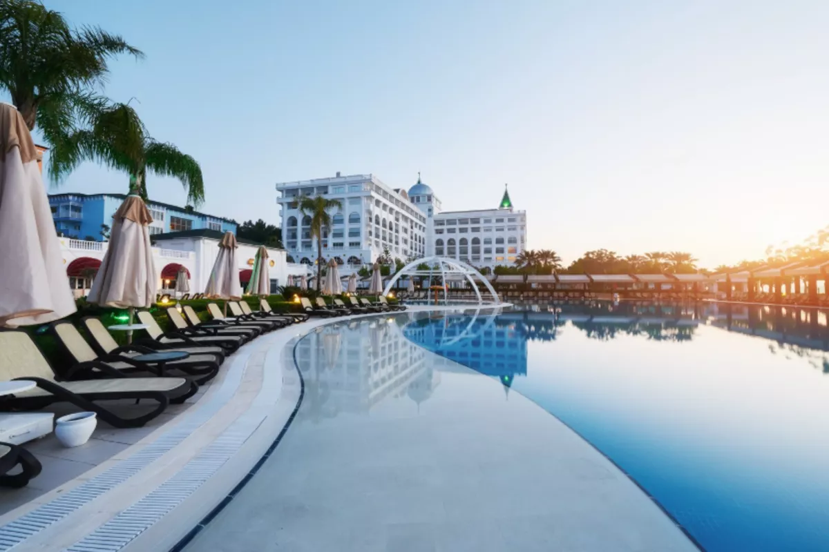 В Госдуме предложили скорректировать туристический налог для бюджетных гостиниц