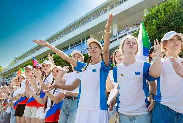 Летом в Краснодарском крае отдохнули и оздоровились 400 тысяч детей