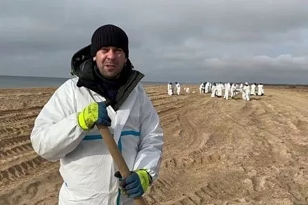 Александр Власов