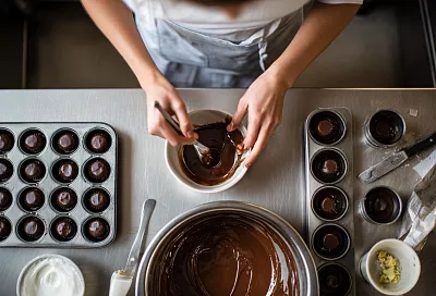 Домашние глазированные сырки: простой способ с формочками и без
