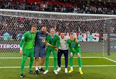 «Нечто особенное». Президент «ПСЖ» высказался об игре Сафонова в финале Межконтинентального кубка