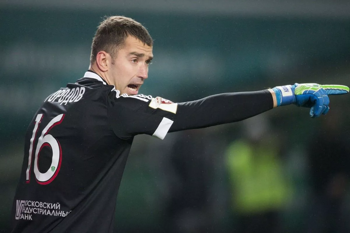 «Краснодар» ведет переговоры с экс-вратарем «Ахмата» Городовым