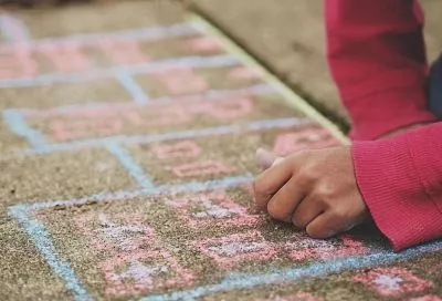 Больше не боюсь прихода большого количества детей в мой дом - любые пятна с ковра убираю в два счета без следов