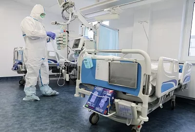 Перенесший тяжелую форму COVID-19 врач рассказал о первых симптомах коронавируса