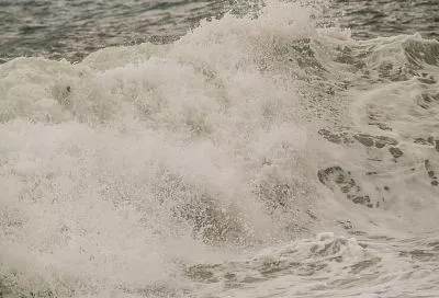 Снег, метель, ливни с грозами и 6-балльный шторм. На Сочи надвигается непогода