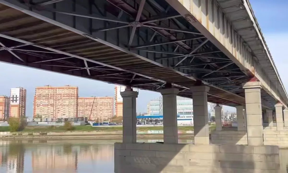 Обновленную половину Тургеневского моста в Краснодаре готовят к открытию: движение по ней запустят в ближайшие дни