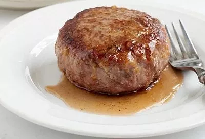 Котлеты не будут сухими: добавил один овощ в фарш, и они сочатся соком. Проверено на курице, свинине, говядине