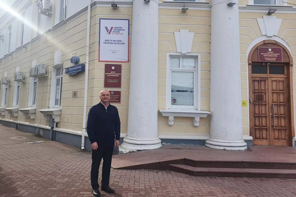 Сергей Петухов.