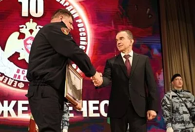 Губернатор Кубани Вениамин Кондратьев наградил лучших сотрудников Росгвардии