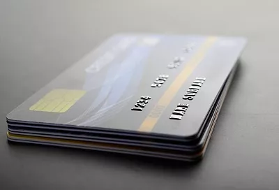 Не сумма, а схема: как банки выявляют «дропперские» счета и транзитные переводы