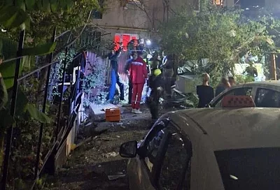 В Сочи один человек погиб и трое пострадали при взрыве бытового газа в жилом доме