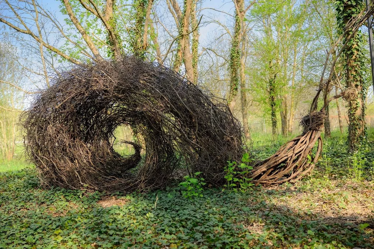 Этот арт-объект в семейном парке под хутором Семигорским - любимое место для фотосессий туристов