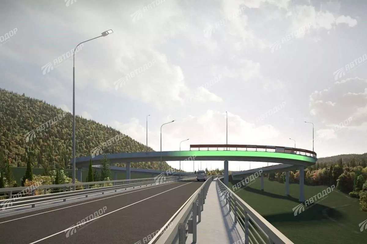 Разворотная петля у течения реки Мзымта.