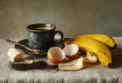 Кофейная гуща, яичная скорлупа и банановые шкурки: 3 ошибки при использовании на грядках