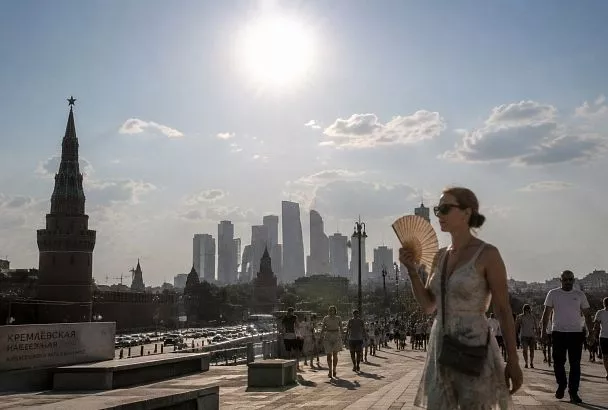 Жара из Европы накрывает Москву: синоптики предупредили о температурной аномалии