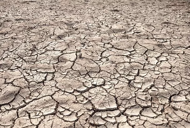 Аномальная жара может снизить уровень воды в водохранилищах Крыма