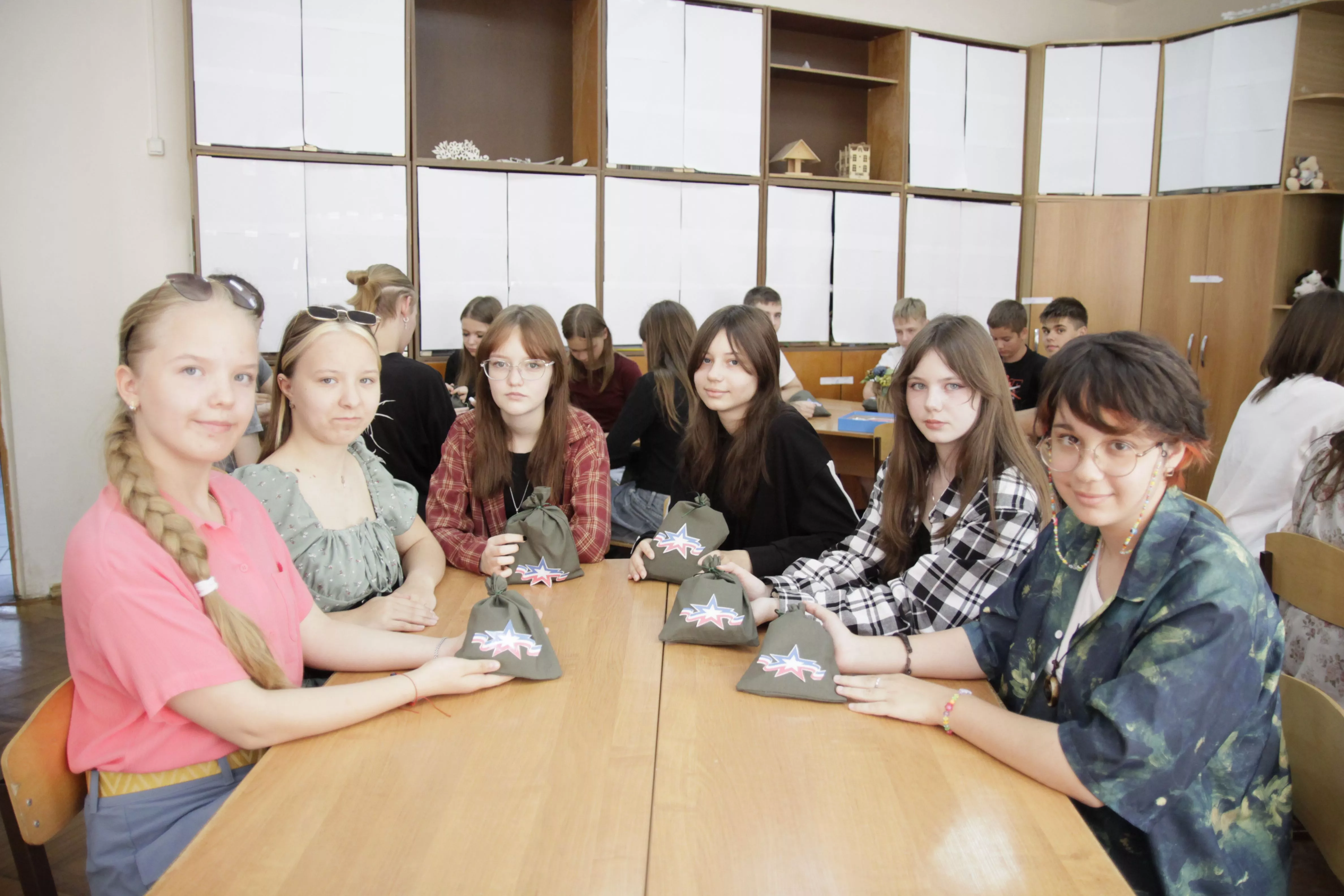 Добро не уходит на каникулы: ﻿школьники Тихорецкого района все лето волонтерят