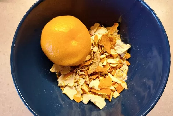 Домашний тоник для лица из мандариновых корок: рецепт натурального ухода для сияющей кожи