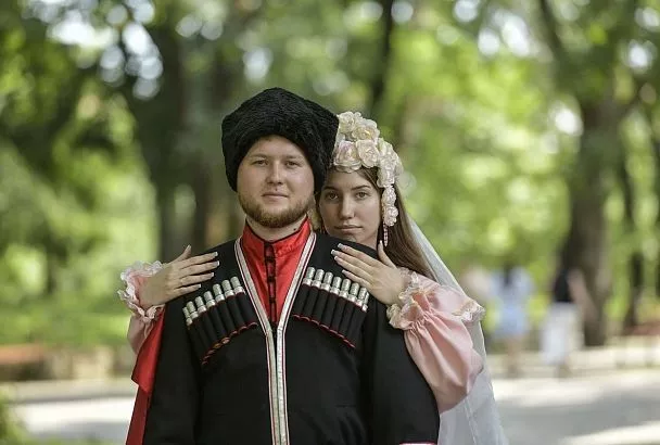 Две жизни – одна судьба: трогательная история пары из Новороссийска, чья любовь началась ещё в детстве