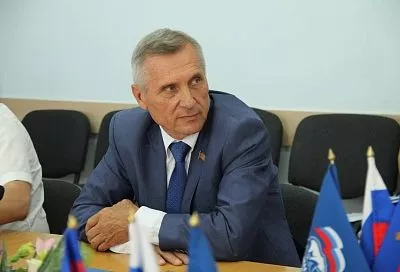 Единороссы набрали почти 90 процентов на муниципальных выборах