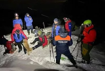 Троих заблудившихся лыжников спасли в горах Сочи 