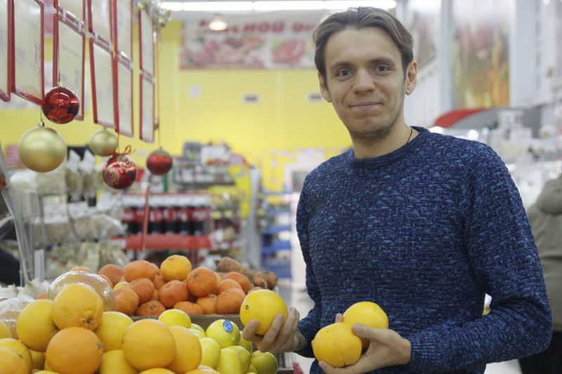 Александр Неупокоев советует налегать на натуральную пищу.
