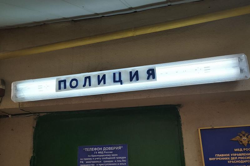 Пытался скрыться: в центре Краснодара полиция задержала водителя «Лады Приоры» 