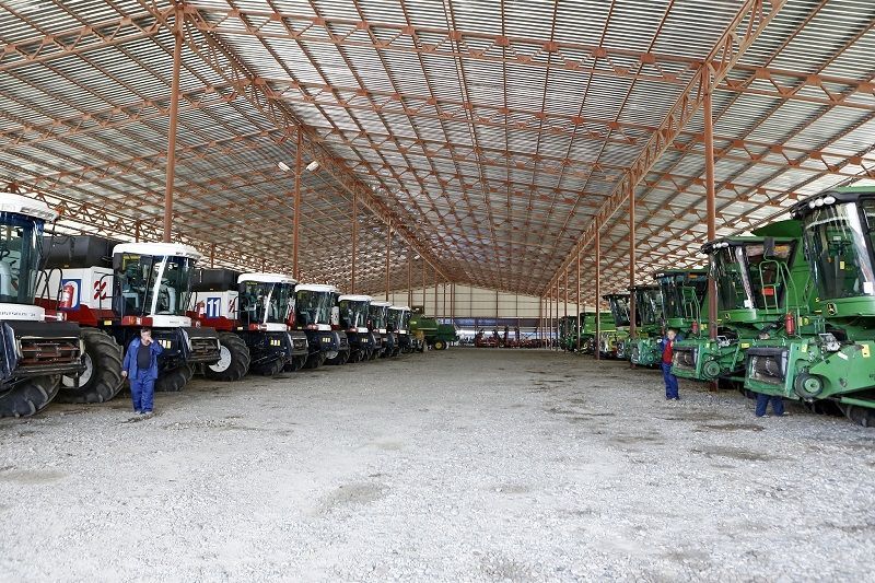 В 2019 году предприятия АПК района приобрели 102 единицы новой сельскохозяйственной техники на сумму более 350 миллионов рублей.