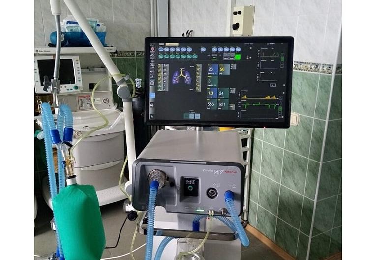 Темрюкская ЦРБ приобрела новый аппарат искусственной вентиляции легких