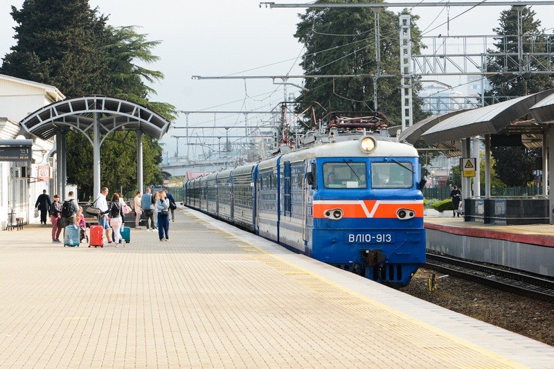Назад в будущее: ретропоезд «Сочи» вышел на маршрут