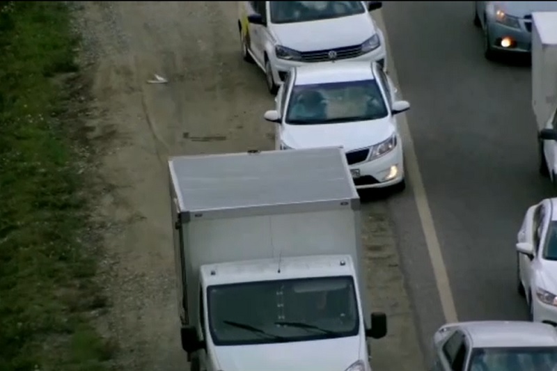 ГИБДД показала, как с помощью беспилотников ловит обочечников на дорогах Кубани