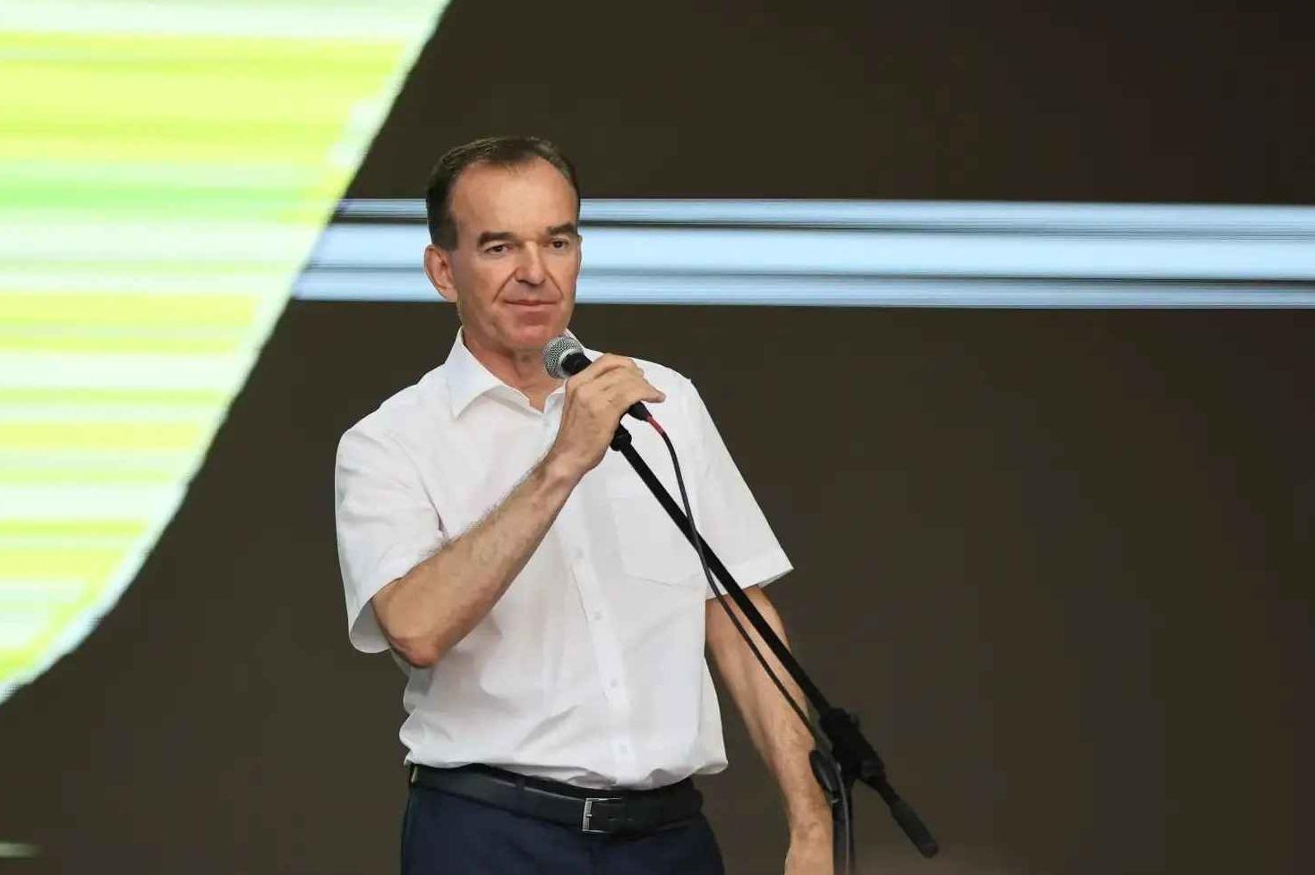 Губернатор Кубани Вениамин Кондратьев приветствовал участников физкультурно-массового мероприятия «Стань чемпионом» в Краснодаре