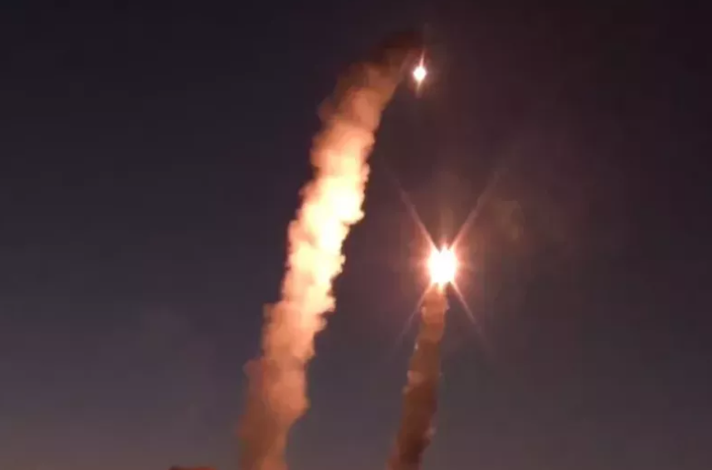МО РФ впервые сообщило о перехвате управляемой бомбы JDAM в зоне СВО