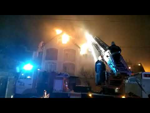 В Анапе горит гостевой дом на ул. Терской