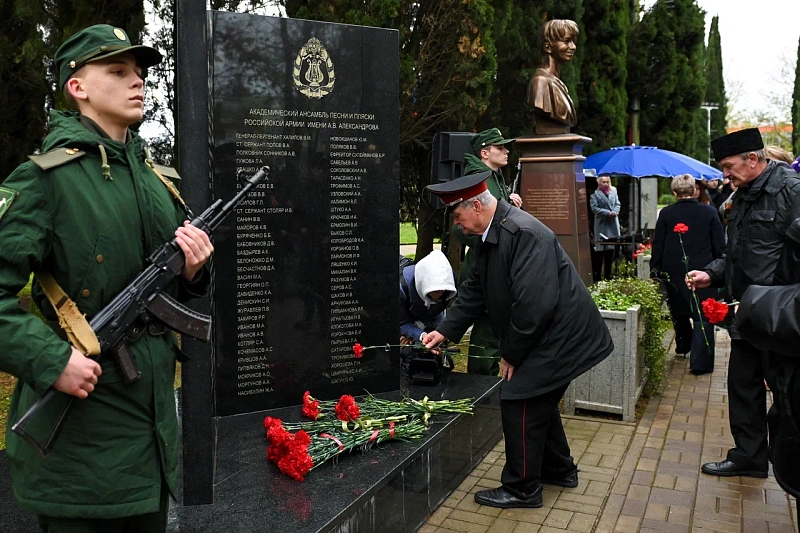 В Сочи почтили память жертв авиакатастрофы Ту-154 в акватории Черного моря 