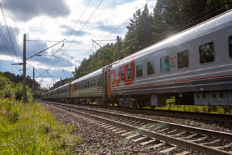 В Сочи задержано движение 13 поездов из-за схода грунта