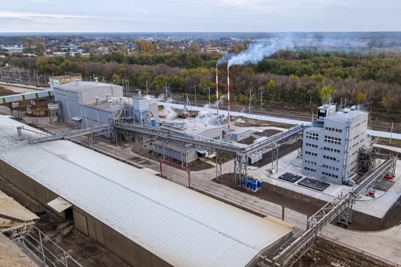 Крупное перерабатывающее предприятие Новопокровского района Ровненский маслозавод расширяет площади и номенклатуру производства. 