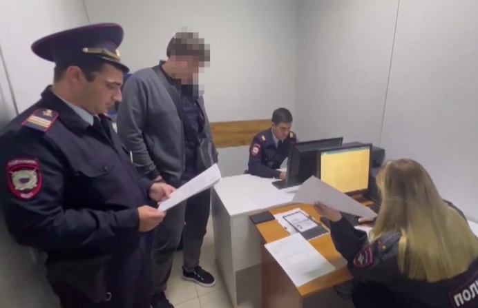 В Сочи полицейские задержали 18-летнего дрифтера на BMW
