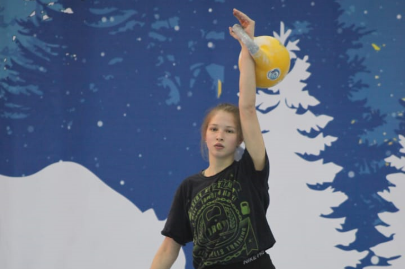 Екатерина Швецова из Приморско-Ахтарска стала двукратной чемпионкой России по гиревому спорту