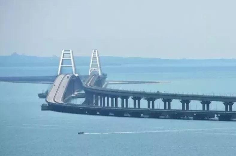 Что известно о ситуации на подъездах к Крымскому мосту 4 сентября