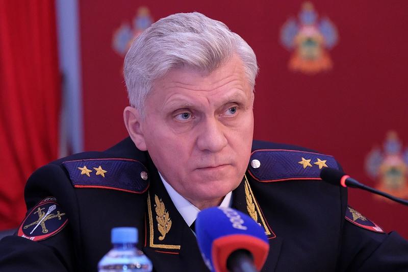 Должность главы ГУ МВД по Краснодарскому краю Владимир Виневский занимает с февраля 2011 года.