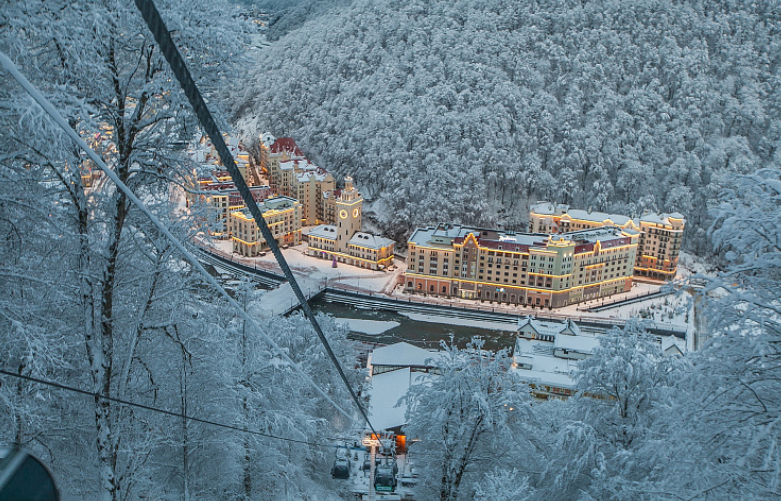 Больше 60% мест в отелях горнолыжных курортов Сочи забронированы на новогодние праздники