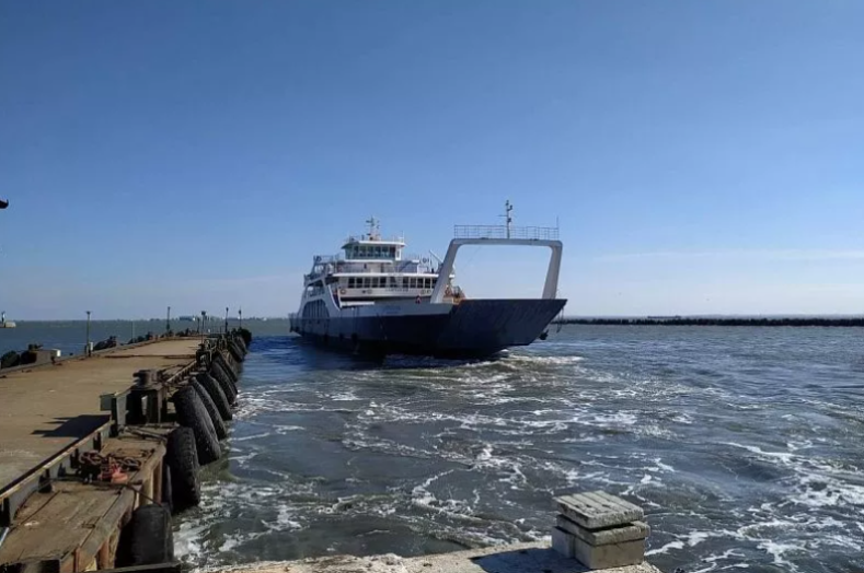 Переправа работает штатно: паромы в Керченском проливе сделали 19 рейсов за сутки