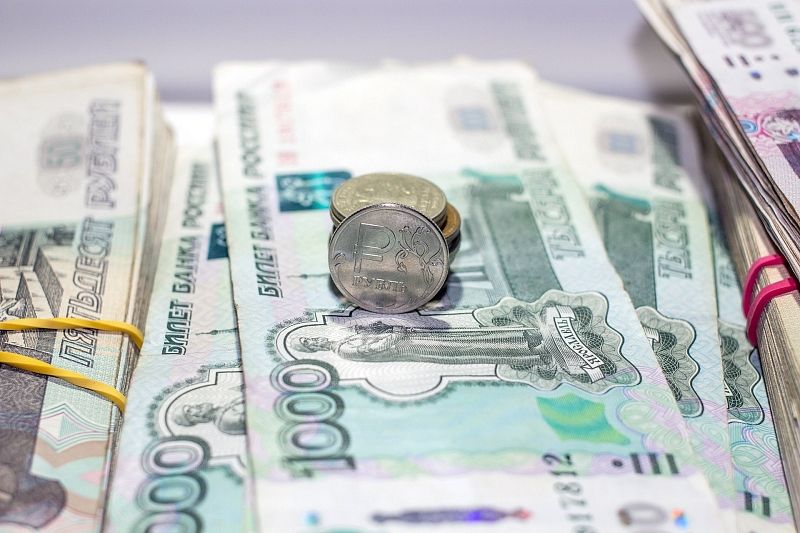 Расходы российского бюджета увеличились в 2022 году на 2 трлн рублей
